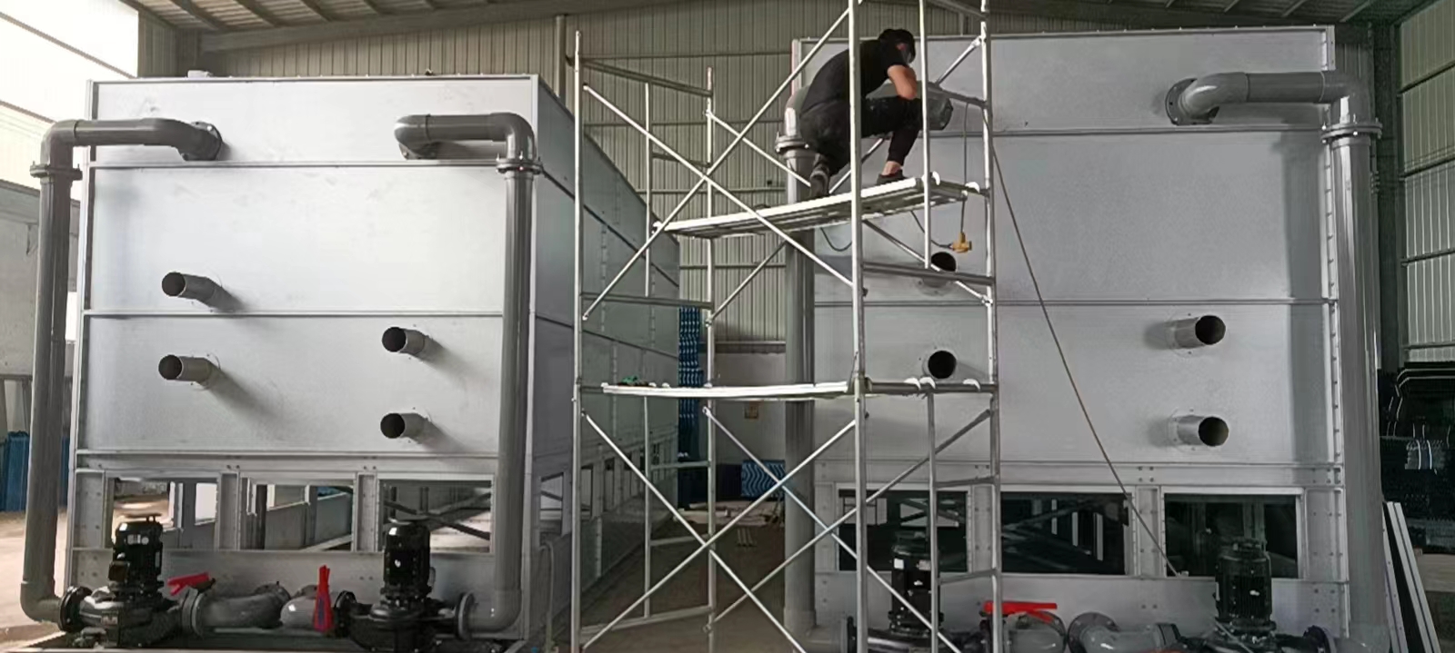 為什么閉式冷卻塔要配備水箱插圖 閉式冷卻塔